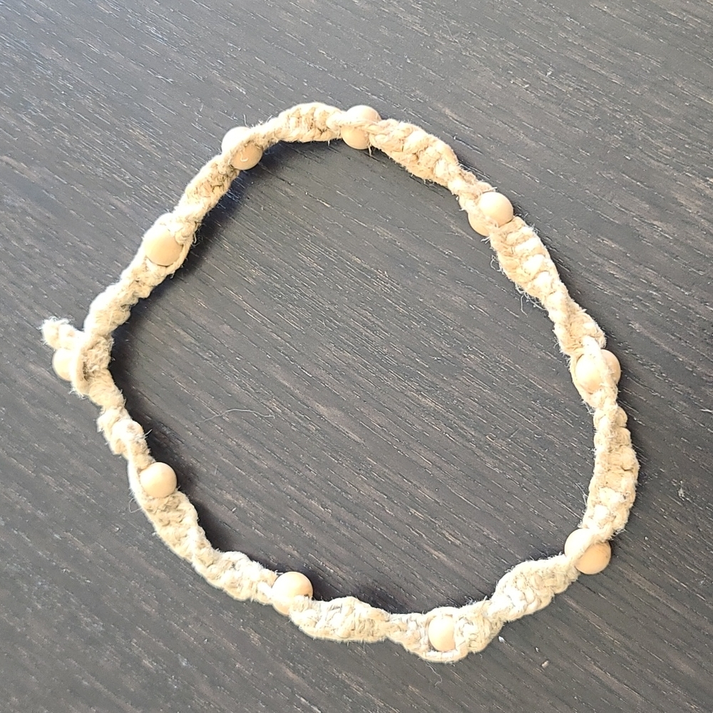 10/4 HEMP BEAD NECKLACE